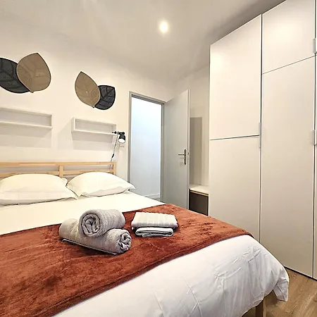 Apartment Le Sarrail - 2 A 4 Personnes - 1 Double Separee - 5 Min A Pied De La Gare Et Centre